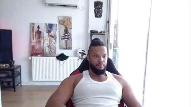 Image 7 of 0_kingsley Stream on Chaturbate on 6 days ago