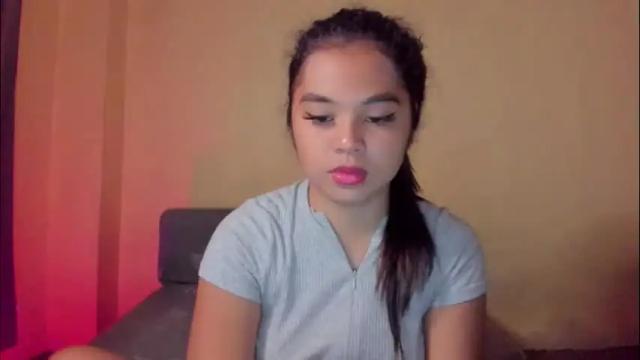 Image 4 of 0wwlo0k Stream on Chaturbate on 2 months ago