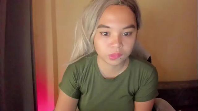 Image 4 of 0wwlo0k Stream on Chaturbate on 1 month ago