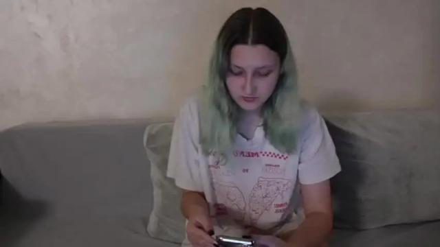 Image 3 of 1001011001 Stream on Chaturbate on 15 months ago