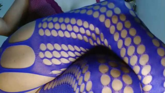 Image 12 of 10inbigcummer Stream on Chaturbate on 14 months ago