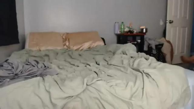 Image 2 of 1800bootytalk Stream on Chaturbate on 19 months ago
