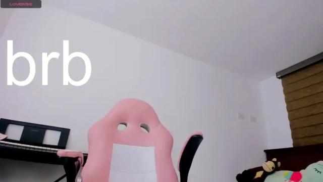 Image 12 of 18_hanna Stream on Chaturbate on 16 months ago