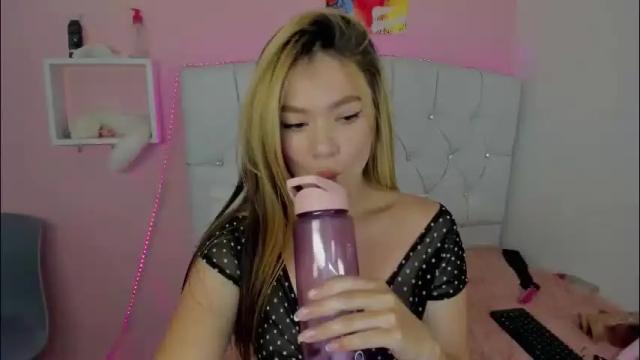 Thumbnail 1, 18candy's Stream at Chaturbate, 2 months ago