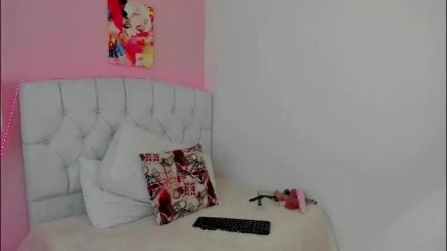 Thumbnail 1, 18candy's Stream at Chaturbate, 1 month ago