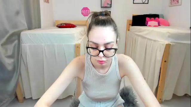 Image 10 of 18perfecttits Stream on Chaturbate on 18 days ago