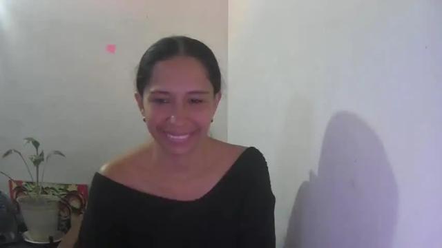Image 2 of 1_butterfly_purple Stream on Chaturbate on 16 months ago