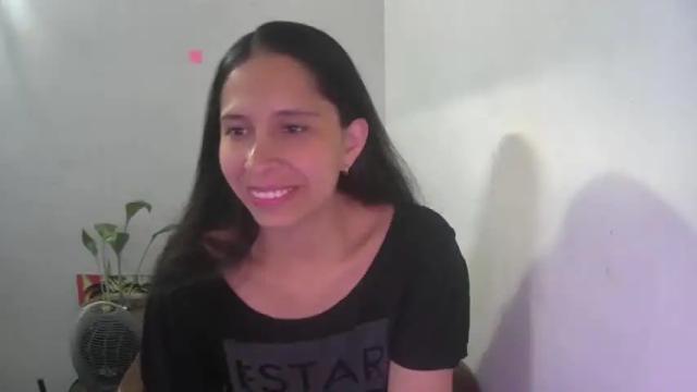 Image 4 of 1_butterfly_purple Stream on Chaturbate on 15 months ago