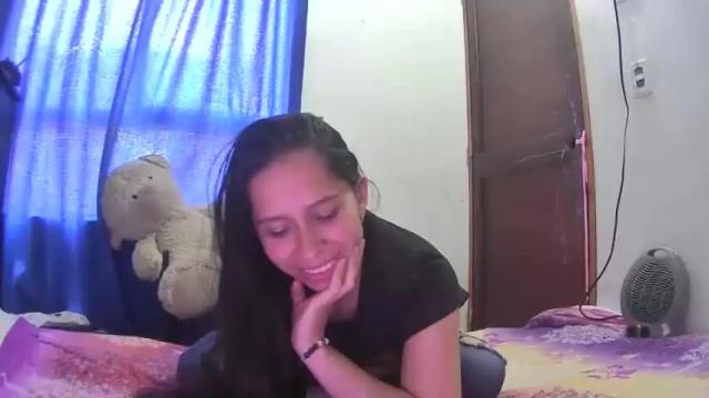 Image 7 of 1_butterfly_purple Stream on Chaturbate on 14 months ago