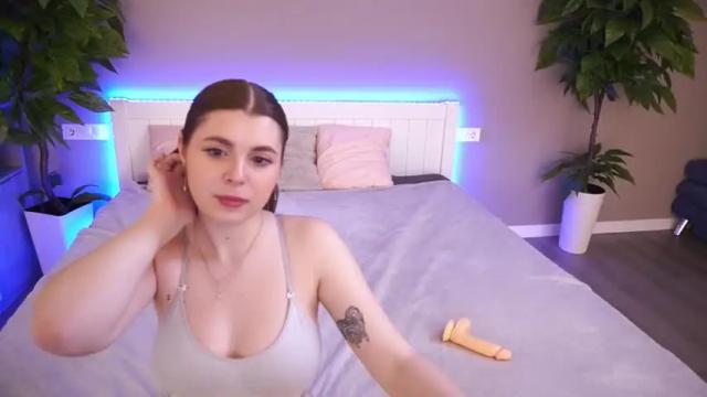 Image 7 of 1_in_a_millionn Stream on Chaturbate on 12 months ago