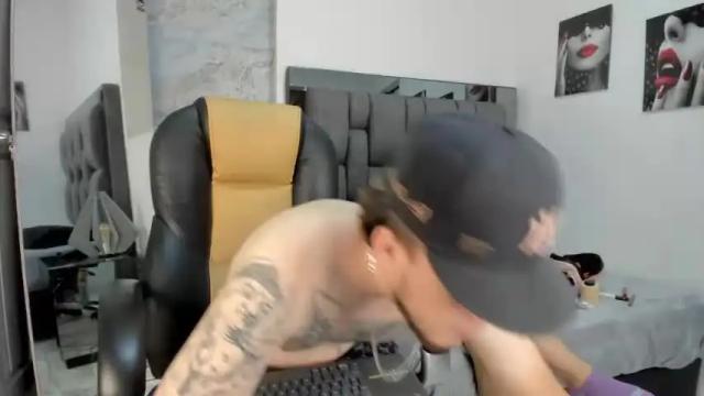 Image 4 of 1_scarlettjhonson Stream on Chaturbate on 13 months ago