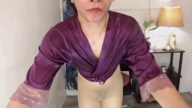 Image 8 of 1bigsurprise4you Stream on Chaturbate on 13 months ago
