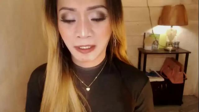 Image 4 of 1bigsurprise4you Stream on Chaturbate on 29 days ago