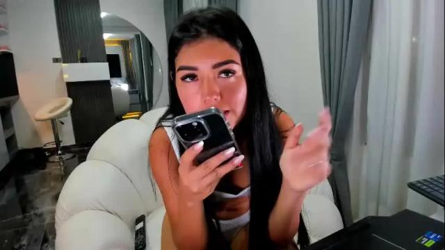 Image 3 of 1bonnie Stream on Chaturbate on 9 months ago