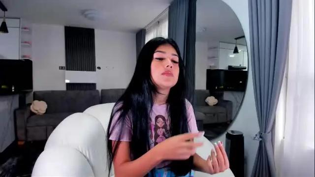 Image 3 of 1bonnie Stream on Chaturbate on 7 months ago