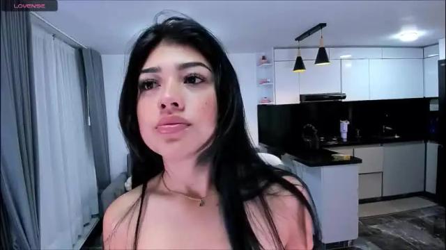 Image 4 of 1bonnie Stream on Chaturbate on 4 months ago