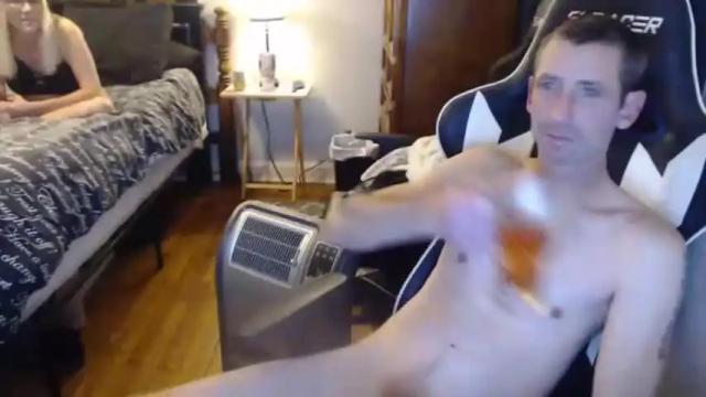 Thumbnail 1, 1hotcouple2c's Stream at Chaturbate, 24 months ago