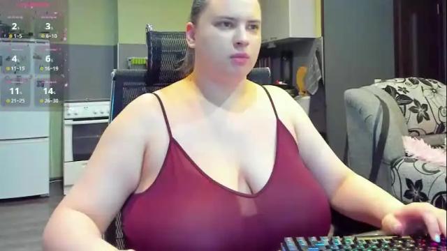 Image 11 of 1lindsey1 Stream on Chaturbate on 19 days ago
