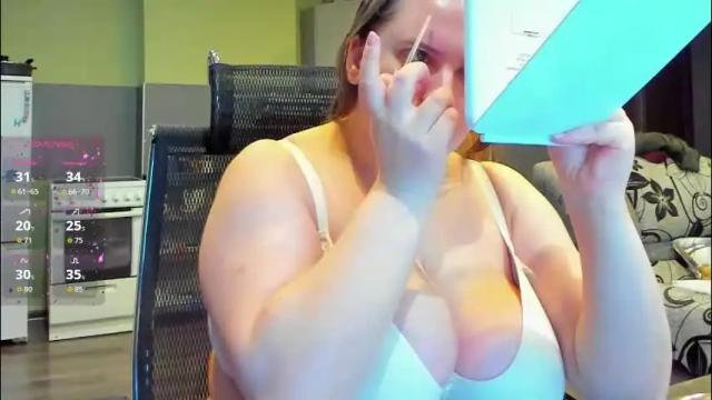 Image 2 of 1lindsey1 Stream on Chaturbate on 29 days ago