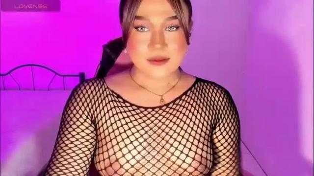 Image 11 of 1lovelymess Stream on Chaturbate on 2 months ago