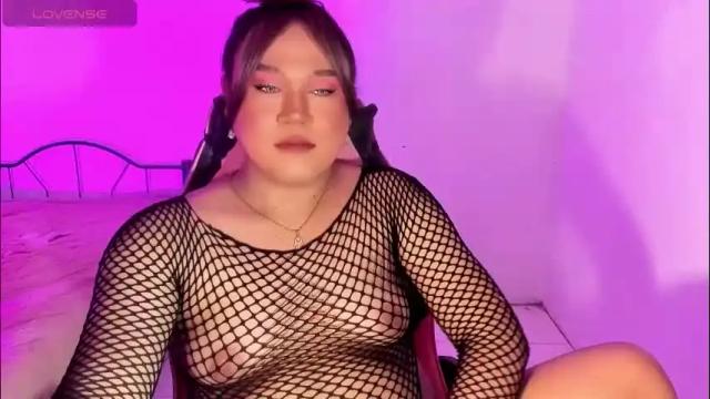 Image 10 of 1lovelymess Stream on Chaturbate on 1 month ago