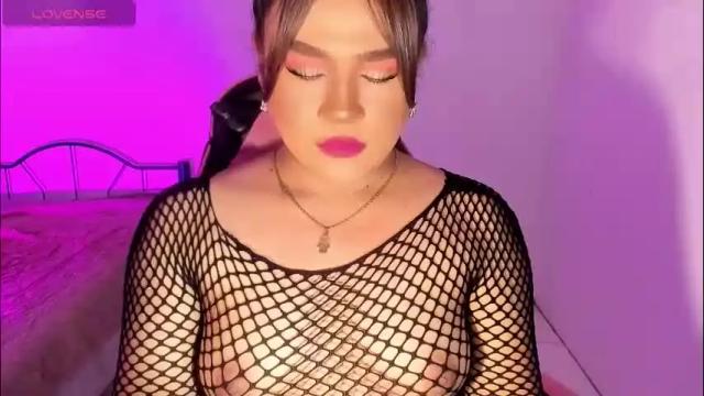 Image 2 of 1lovelymess Stream on Chaturbate on 1 month ago