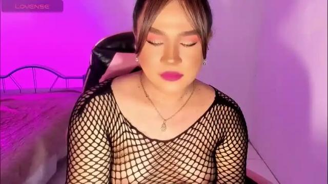 Image 3 of 1lovelymess Stream on Chaturbate on 1 month ago