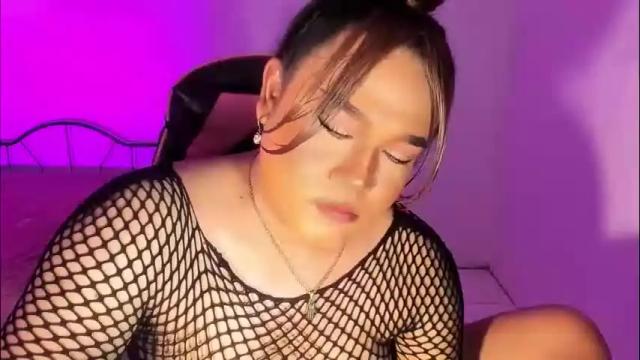 Image 4 of 1lovelymess Stream on Chaturbate on 1 month ago