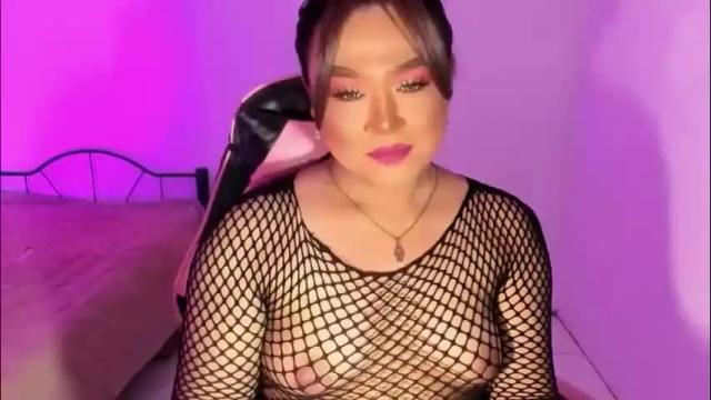 Image 10 of 1lovelymess Stream on Chaturbate on 26 days ago