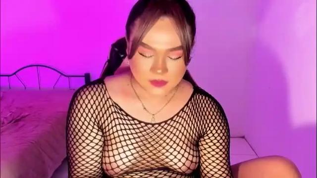 Image 6 of 1lovelymess Stream on Chaturbate on 24 days ago