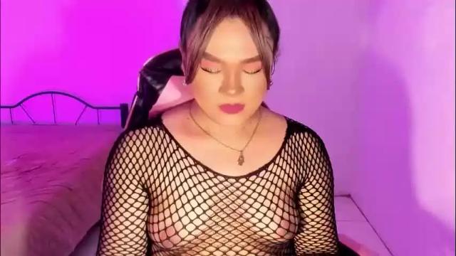 Image 2 of 1lovelymess Stream on Chaturbate on 23 days ago