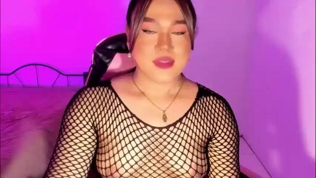 Image 7 of 1lovelymess Stream on Chaturbate on 23 days ago