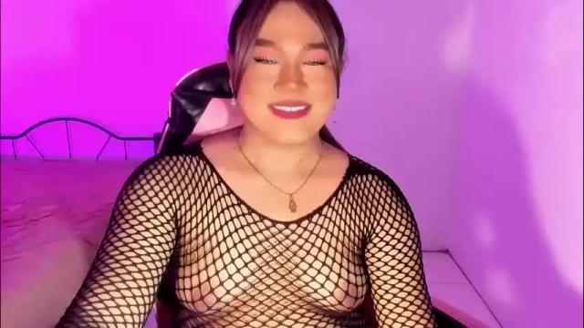 Image 8 of 1lovelymess Stream on Chaturbate on 23 days ago