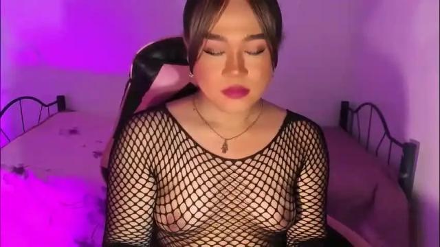 Image 8 of 1lovelymess Stream on Chaturbate on 1 day ago