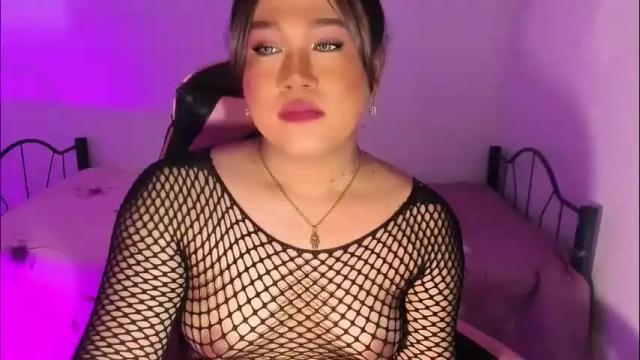 Image 7 of 1lovelymess Stream on Chaturbate on 10 hours ago