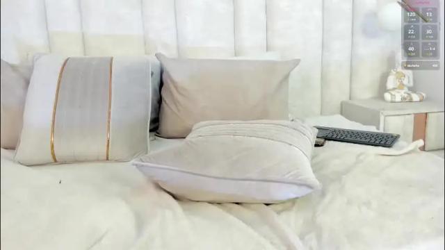 Image 10 of 1m_nahomi Stream on Chaturbate on 1 month ago