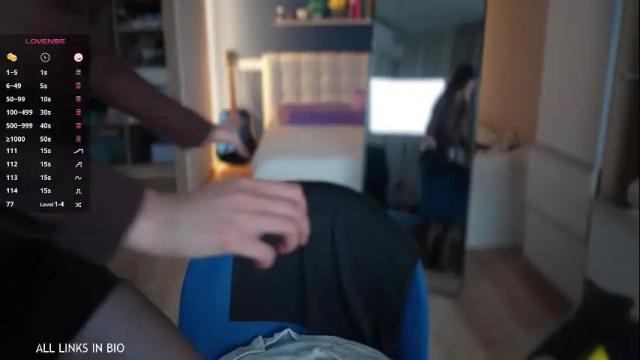 Image 7 of 1mari_01 Stream on Chaturbate on 1 month ago