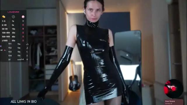 Image 6 of 1mari_01 Stream on Chaturbate on 3 days ago