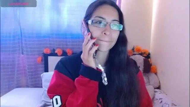 Image 3 of 1sasha_grey__1 Stream on Chaturbate on 2 months ago