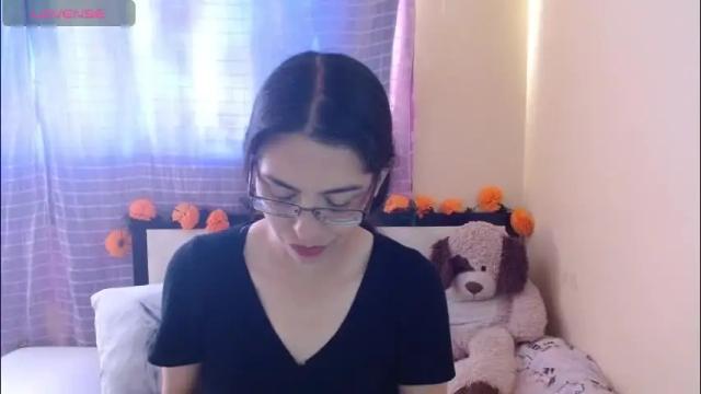 Image 2 of 1sasha_grey__1 Stream on Chaturbate on 2 months ago