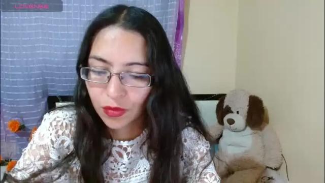 Image 3 of 1sasha_grey__1 Stream on Chaturbate on 1 month ago