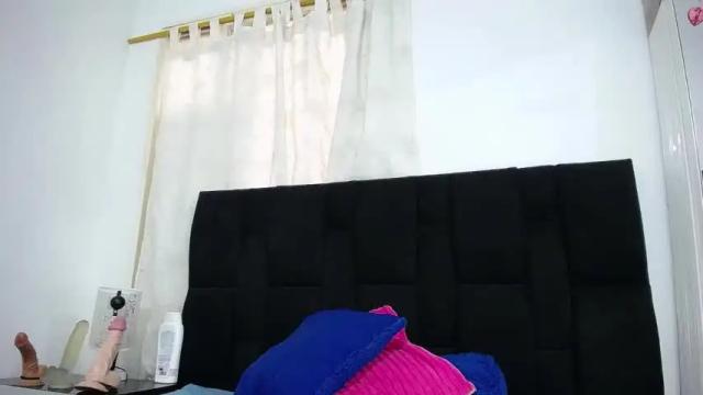 Image 8 of 1tamara_fulkers Stream on Chaturbate on 15 months ago