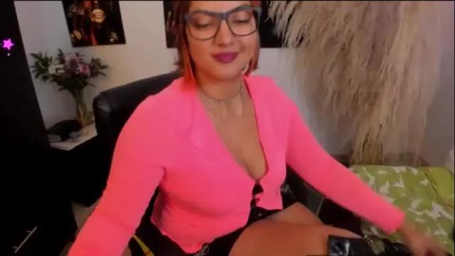 Image 11 of 1wayra Stream on Chaturbate on 2 months ago