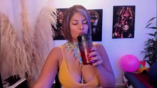 Image 8 of 1wayra Stream on Chaturbate on 19 days ago