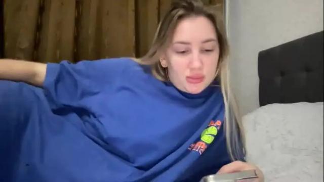 Image 2 of 21eroticdream12 Stream on Chaturbate on 1 month ago