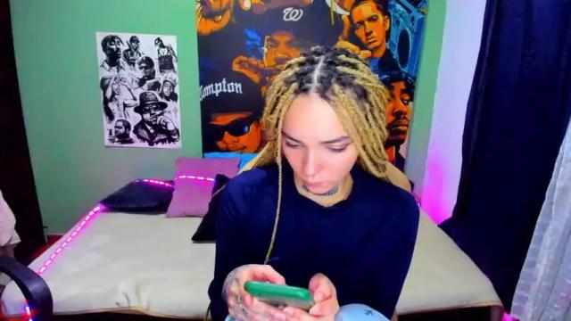 Thumbnail 3, 24dakota24's Stream at Chaturbate, 16 months ago