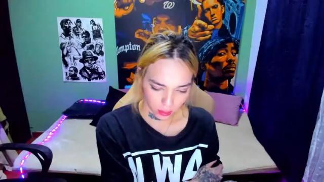 Image 4 of 24dakota24 Stream on Chaturbate on 16 months ago