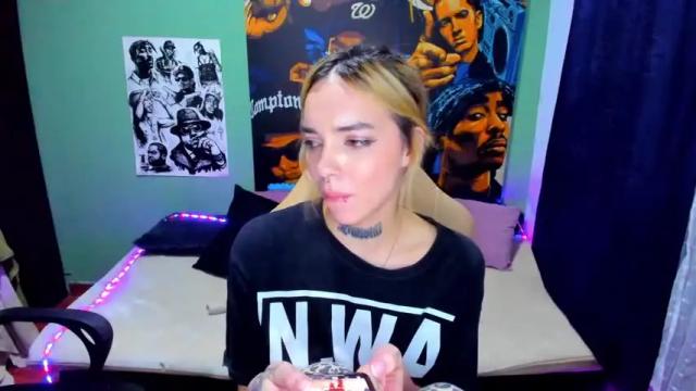 Image 7 of 24dakota24 Stream on Chaturbate on 16 months ago