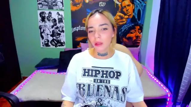 Image 11 of 24dakota24 Stream on Chaturbate on 16 months ago