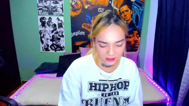 Image 4 of 24dakota24 Stream on Chaturbate on 16 months ago